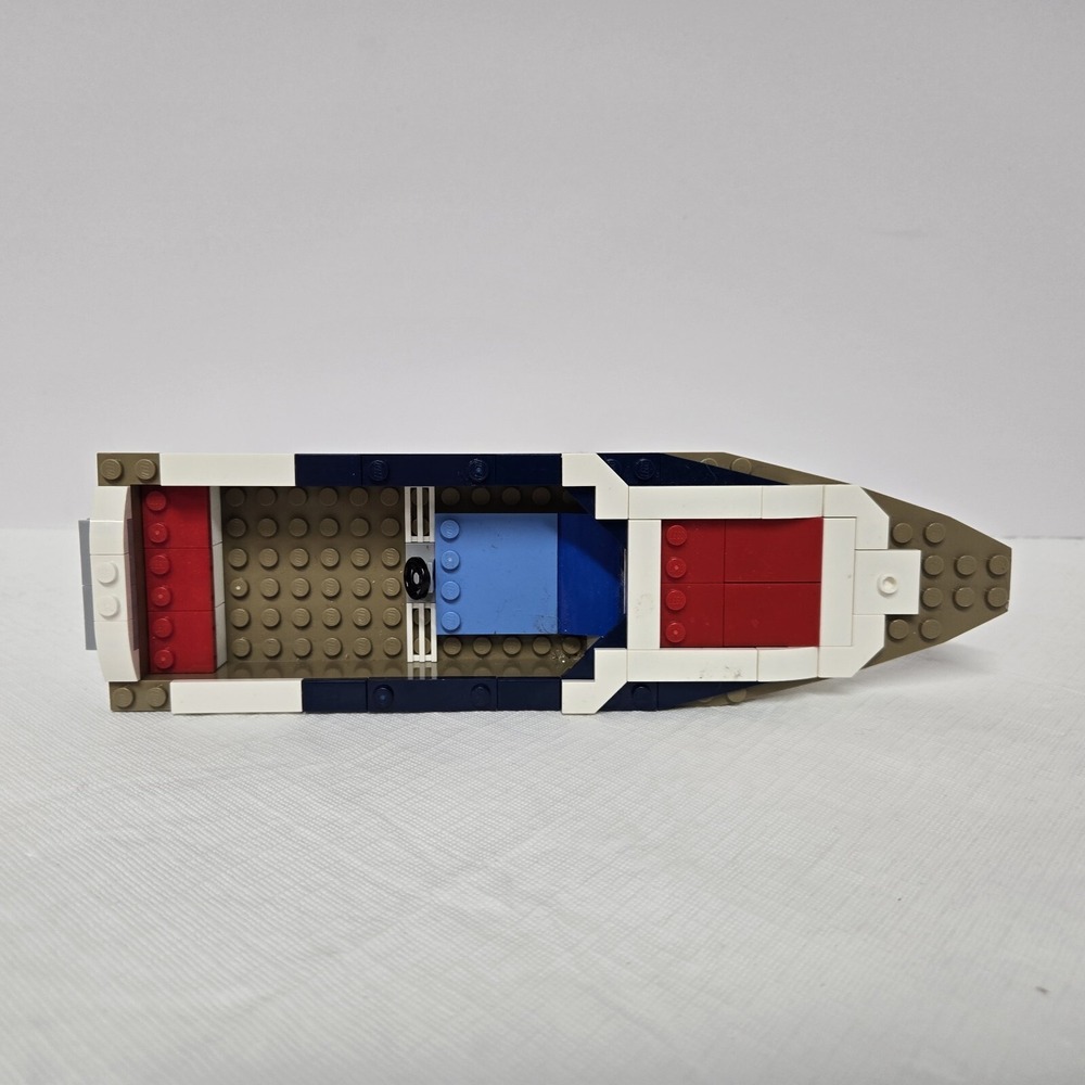 Lego Boat Hull White Tan De Luxe with‎ Steering Wheel